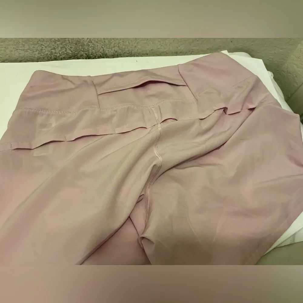 NWOT Brooks Athletic Shorts pale rose Run Happy - Picture 2 of 6